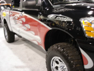 SEMA 2004 - Image 139 of 151