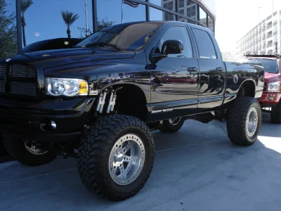 SEMA 2004 - Image 17 of 151