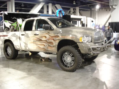 SEMA 2004 - Image 38 of 151