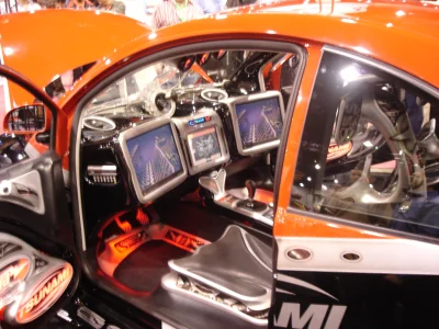 SEMA 2004 - Image 72 of 151