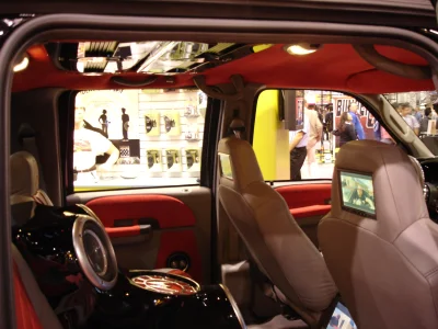 SEMA 2004 - Image 79 of 151