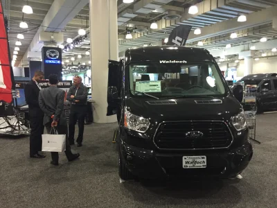 NEW YORK 2016 - Image 1 of 4