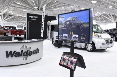 MINNEAPOLIS 2017 - Image 9 of 13