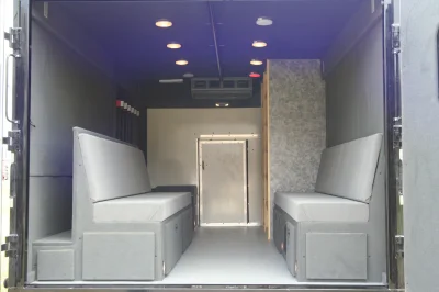 SWAT BOX VAN - Image 13 of 49