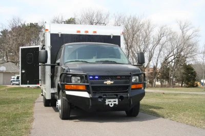 SWAT BOX VAN - Image 35 of 49