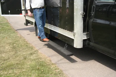 SWAT BOX VAN - Image 39 of 49