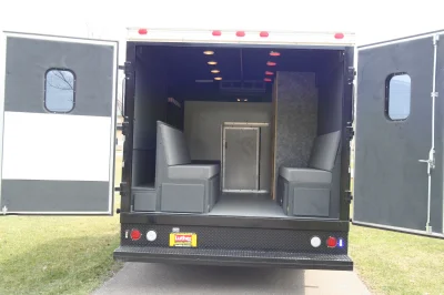 SWAT BOX VAN - Image 44 of 49