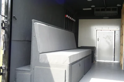 SWAT BOX VAN - Image 9 of 49