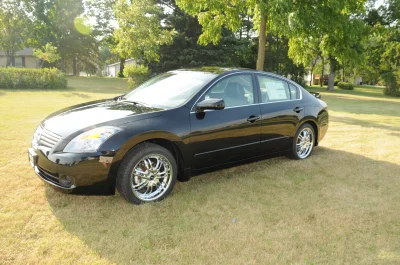 NISSAN CARS - Image 8 of 68