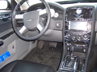 DODGE CRYSLER CARS - Image 4 of 177