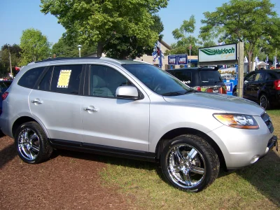 HYUNDAI CARS - Image 1 of 5