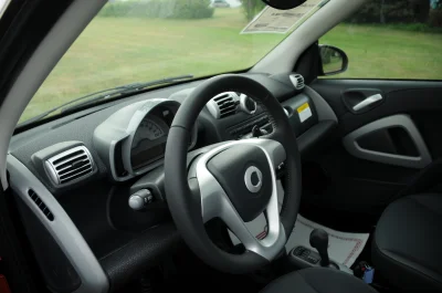 SMART CAR - Image 9 of 13