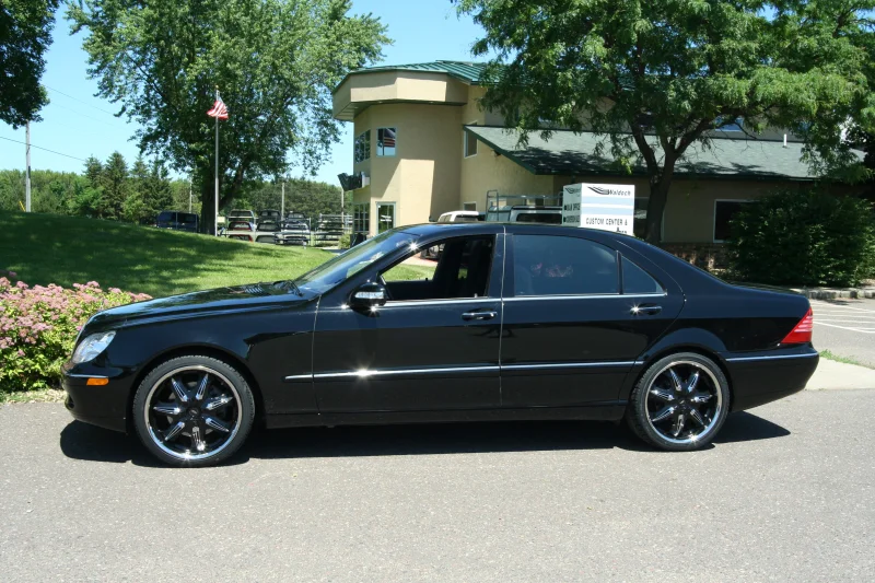 MERCEDES CARS by Waldoch Crafts