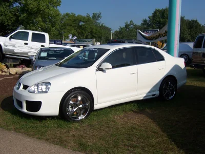 VW CARS - Image 12 of 12