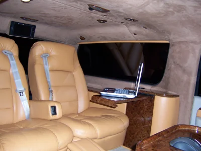 CADILLAC - Image 41 of 74