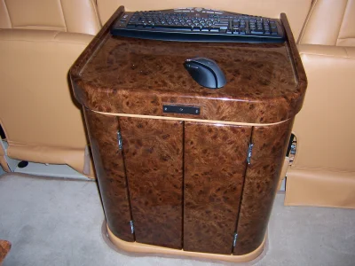 CADILLAC - Image 51 of 74