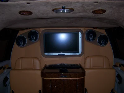 CADILLAC - Image 53 of 74