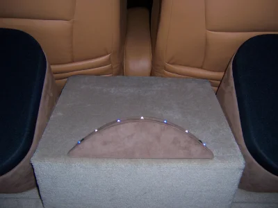 CADILLAC - Image 55 of 74