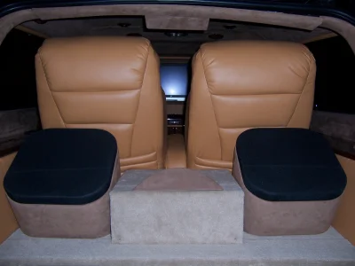 CADILLAC - Image 56 of 74