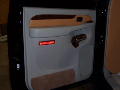 CADILLAC - Image 6 of 74