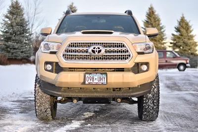 TOYOTA TACOMA - Image 3 of 7