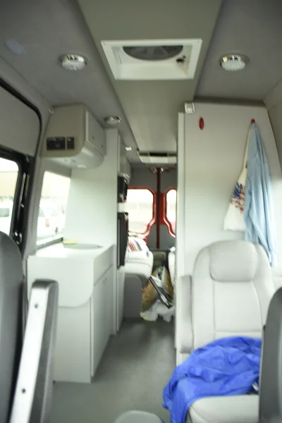 RED - Image 16 of 27