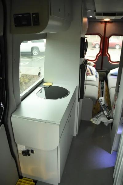 RED - Image 20 of 27