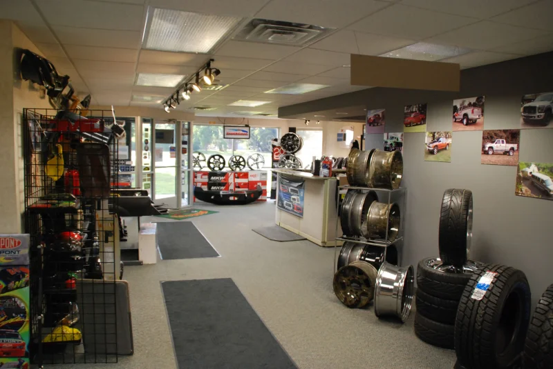 SHOW FLOOR by Waldoch Crafts