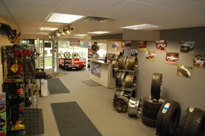 SHOW FLOOR - Image 11 of 11