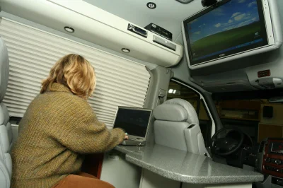 WHITE - Image 105 of 129