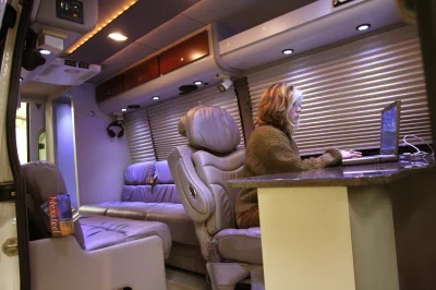 WHITE - Image 112 of 129