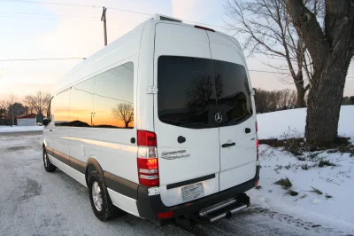 WHITE - Image 117 of 129