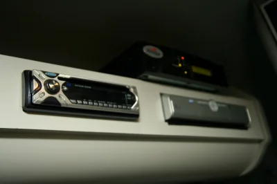 WHITE - Image 38 of 129