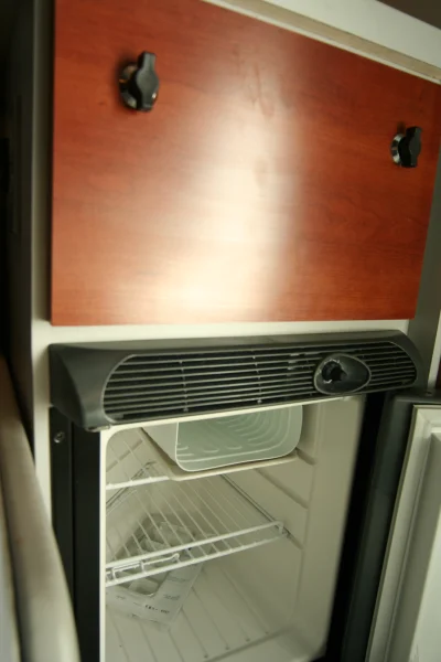 WHITE - Image 45 of 129