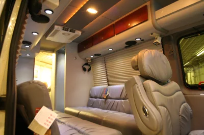 WHITE - Image 62 of 129