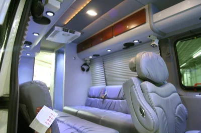 WHITE - Image 63 of 129