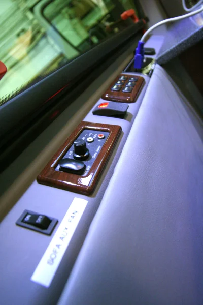 WHITE - Image 74 of 129