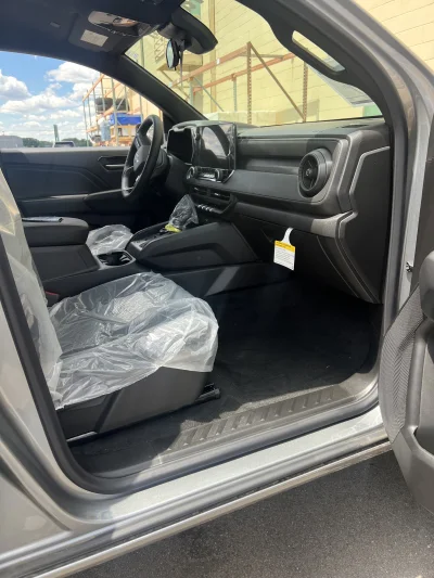 2026 CHEVY COLORADO - RAMPAGE PACKAGE  - STERLING GRAY (GXD) - 2026 CHEVY COLORADO RAMPAGE - Image 7 of 15