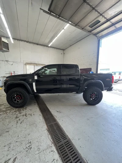 2026 CHEVY COLORADO - RAMPAGE PACKAGE  - BLACK (GBA) - 2026 CHEVY COLORADO RAMPAGE - Image 4 of 14
