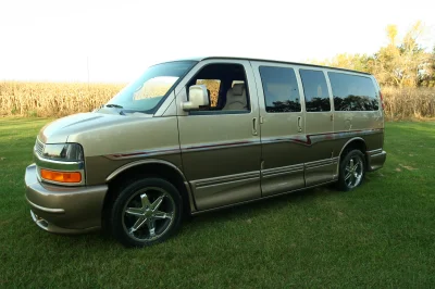 TAN TWO TONE SWB LT - 2020 CHEVY  GALAXY - Image 11 of 22