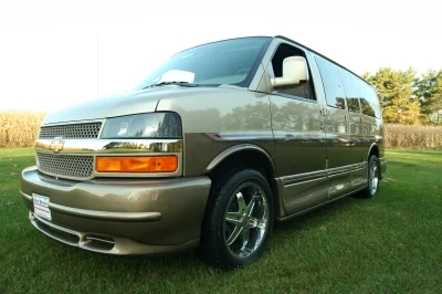 TAN TWO TONE SWB LT - 2020 CHEVY  GALAXY - Image 12 of 22