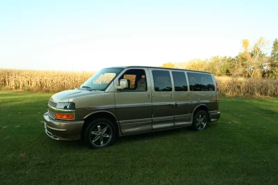 TAN TWO TONE SWB LT - 2020 CHEVY  GALAXY - Image 13 of 22