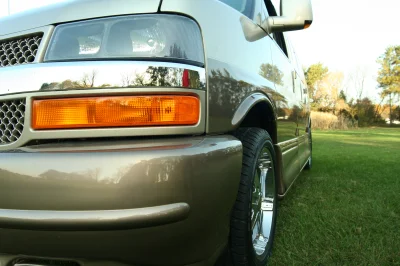 TAN TWO TONE SWB LT - 2020 CHEVY  GALAXY - Image 20 of 22