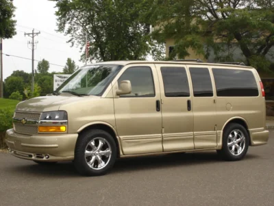 GOLD SWB LT - 2020 CHEVY  GALAXY - Image 3 of 8