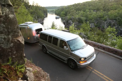 SILVER SWB LT - 2020 CHEVY  GALAXY - Image 16 of 20