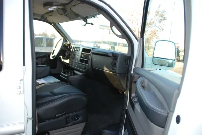 WHITE LWB HT - 2020 CHEVY  GALAXY - Image 25 of 45