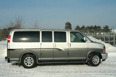 SILVER TWO TONE SWB LT - 2020 CHEVY  GALAXY - Image 22 of 22