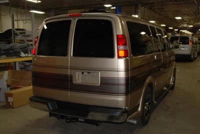 TAN PAINT JOB SWB LT - 2020 CHEVY  GALAXY - Image 3 of 6