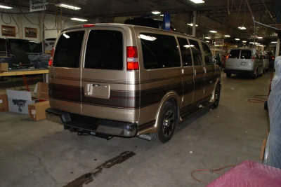 TAN PAINT JOB SWB LT - 2020 CHEVY  GALAXY - Image 4 of 6