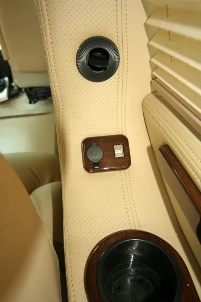 GM VAN INTERIORS - 2020 CHEVY  GALAXY - Image 67 of 243